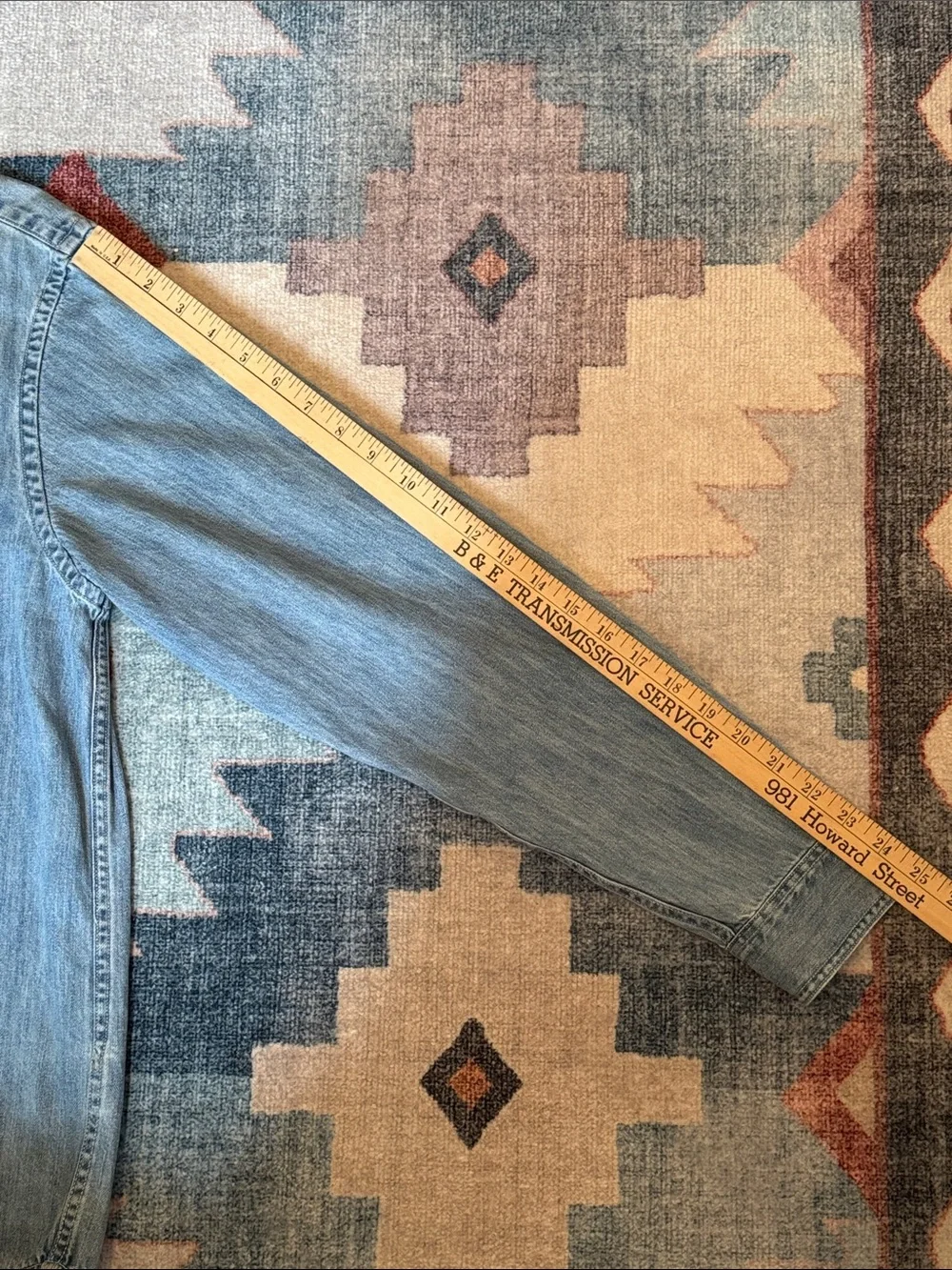 J. Crew Always Shirt Size Medium Blue Denim Oarsman Button Down Midweight
